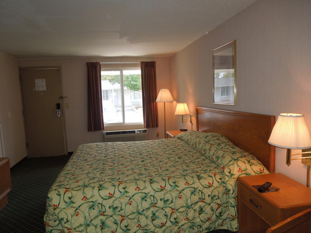 Knights Inn Elyria Camera foto